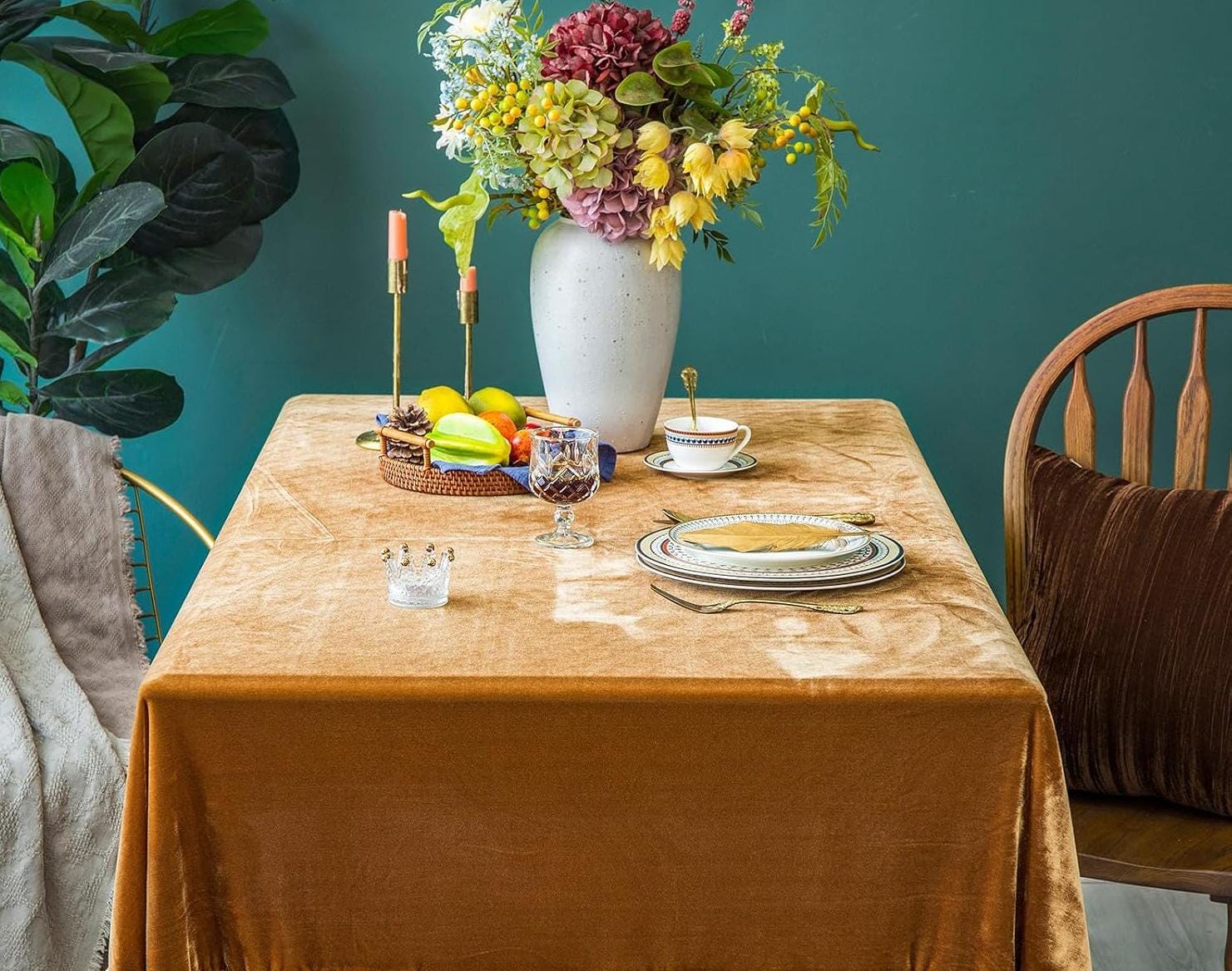 Rectangular Stretch Velvet Tablecloth - GOLD -  Luxurious Table Cover Beautiful for Weddings, Parties, Baby Showers and Events. Choose Size